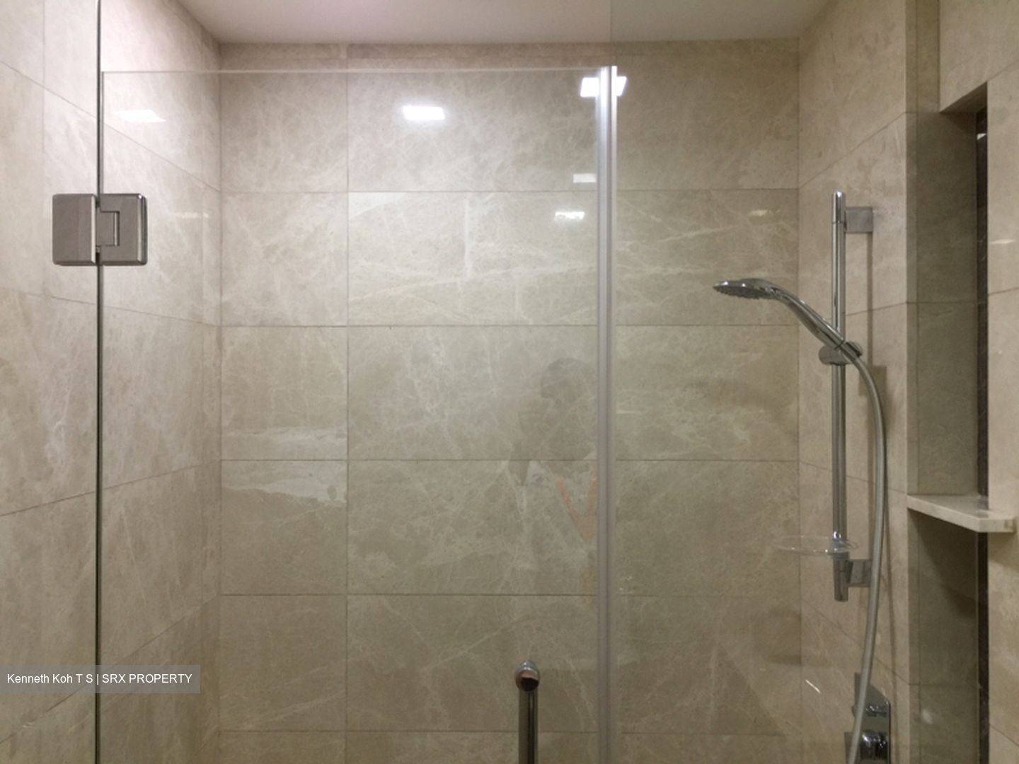 Commonwealth Towers (D3), Condominium #420310991